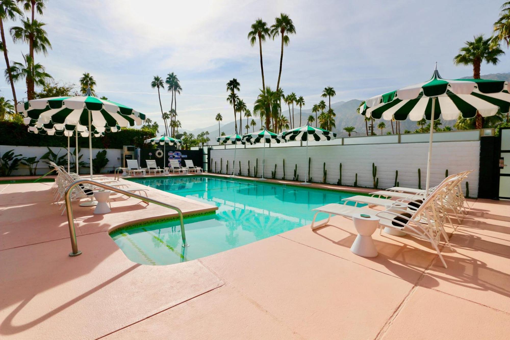 The Marley Hotel By Avantstay Classic Palm Springs Hotel W Pool Hot Tub المظهر الخارجي الصورة